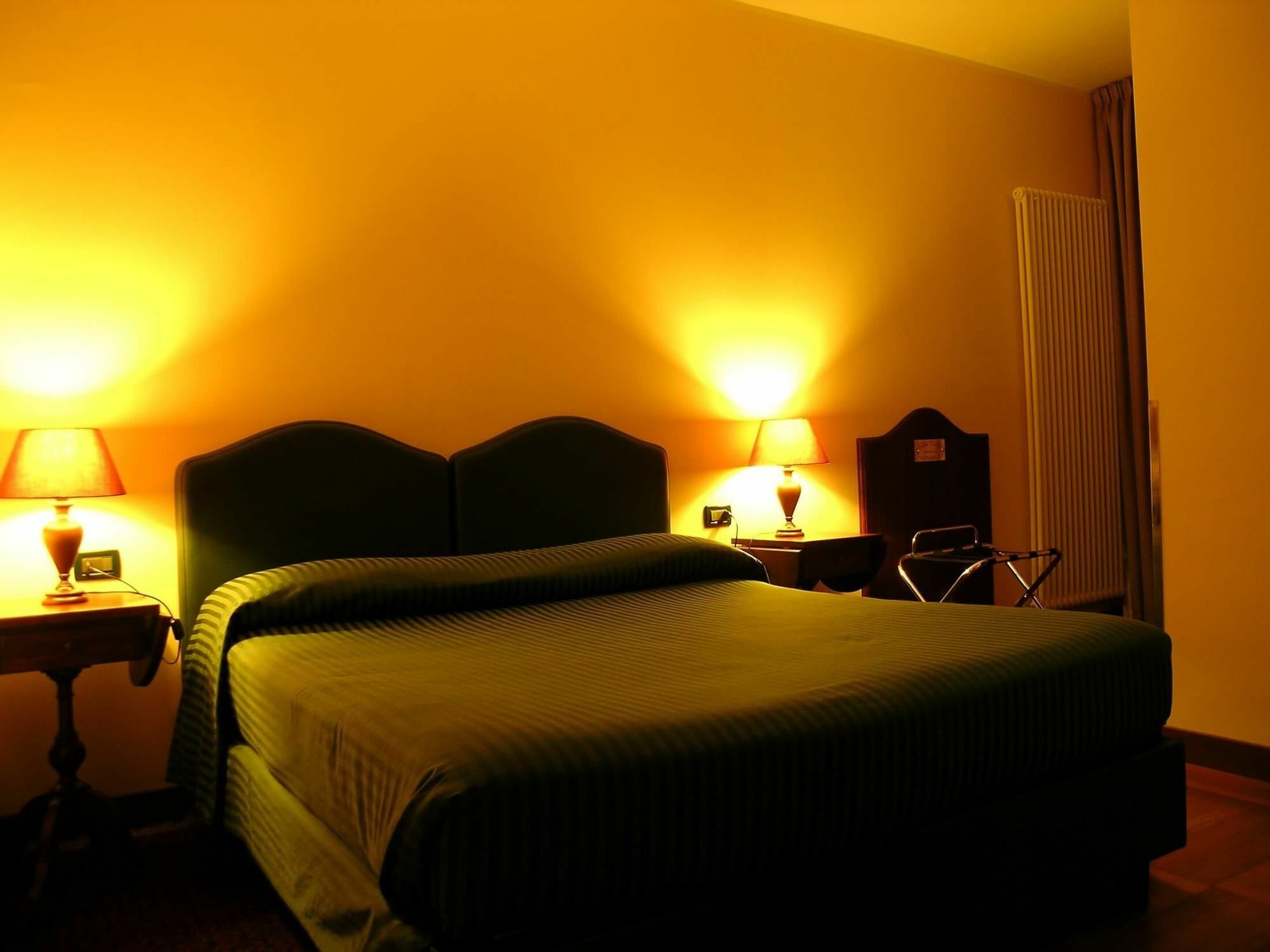 Relax Style House Central Rooms Pescara Exterior photo